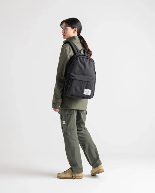 Herschel Classic™ XL Backpack (26L) - Navy - Image 6
