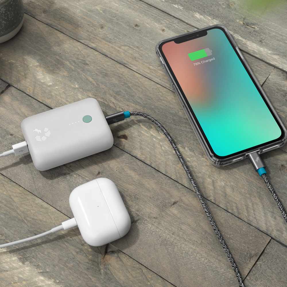 Nimble CHAMP Lite 5200 mAh Portable Charger 15W - White - Image 3